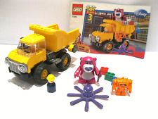 LEGO Toy Story 7789 - Lotso Kipplaster Figure Bär Chunk Stretch vollständig + BA