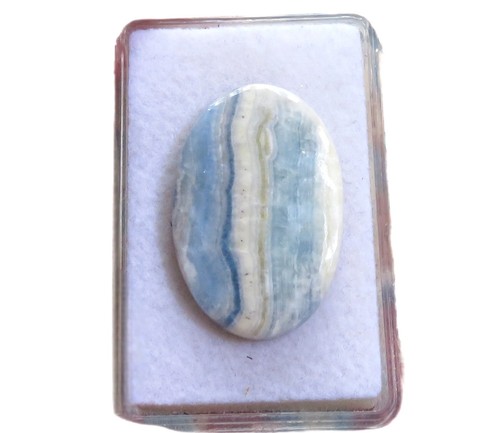 Scheelit cabochon 2x22 mm - scheelit, 34,2x22,6