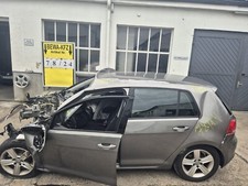 Schlachtfest VW Golf 7 VII 1,2 TSI  Ausschnitt vom Einstieg Nr.78/24