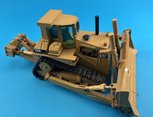 Nzg caterpillar raupe - nzg, 1:50
