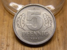 Alte Münze 5 Pfennig 1982A