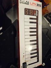 Akai Professional LPK25 USB