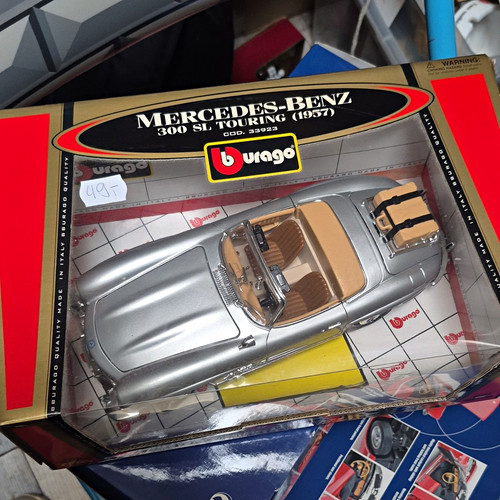 Bburago mercedes benz 300 - bburago,