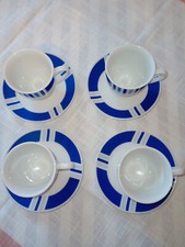 Geschirr Porzellan Set mit 8 Teilen  4 Tassen+4 Untertassen "Wellco Design"