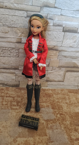 Descendants hook puppe - cj, doll