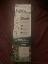 Fluval 4.0 22W 15-24″ Plant