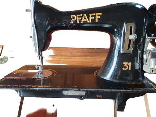 Pfaff schranknähmaschine - 31,