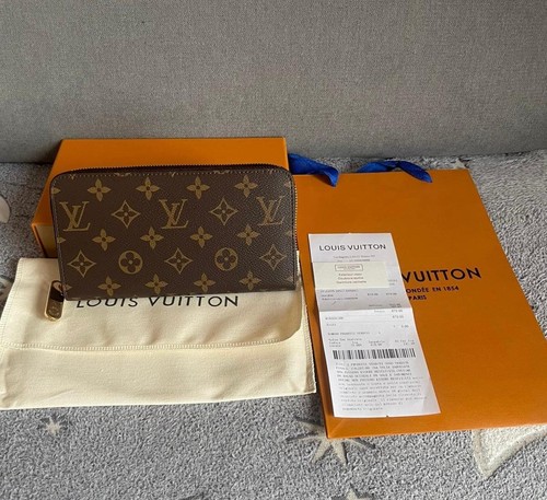 Louis vuitton zippy - louis,