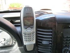 Mercedes W906 Sprinter Nokia UHI Halterung für Nokia Bluetooth 6310i 6310 i TOP