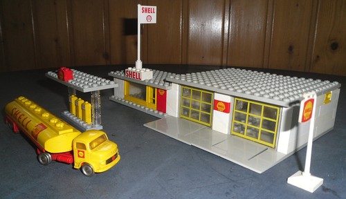Lego system 325 shell - 325,
