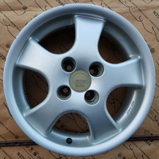 Rial Viper E605 Alufelge mit Nabendeckel 6Jx15H2 4x98 ET28 KBA44883 #25412