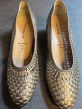 Neuwertige THERESIA M. Pumps Gr 42 (8) Weite H Halbschuhe bronze gold
