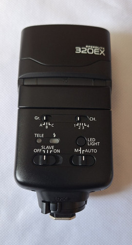 Canon speedlight 320ex - speedlight,