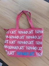Robin Ruth Tasche, Pink, FRANKFURT 