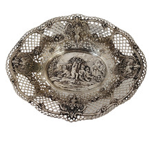 Silber 800 Durchbruch Korb mit Putten Schale Silberarbeit filigran