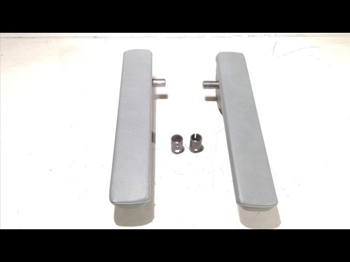 Armlehnenpaar grau bus - t3,