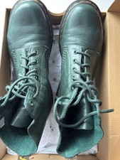 Dr. Martens Pascal Virginia