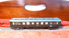 Schicht H0, Personenwagen der DR mit Innen-Beleuchtung, gut erhalten.