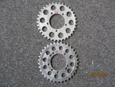 Yamaha TZ250/350 Kettenblätter 35+36 Zähne Gebraucht