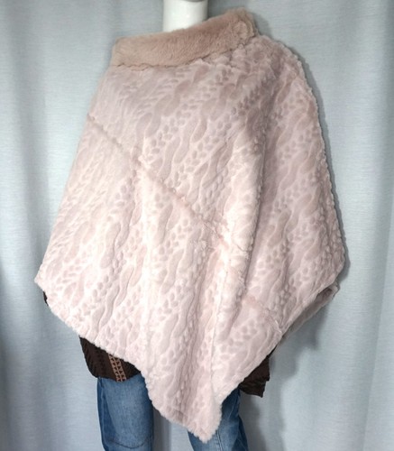 Faux fur poncho webfell - fur,