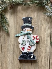 Holzfigur Schneemann mit Zuckerstange – Handbemalt