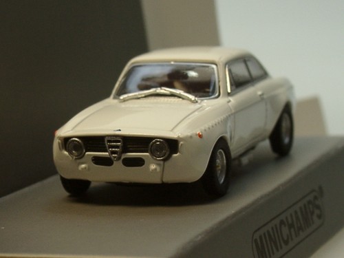 Minichamps alfa romeo gta 1300 - minichamps,