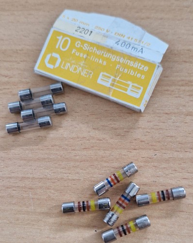 Sicherungseinsatz konvolut - 9x,