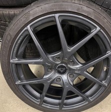 Vörsteiner Felgen & Radnabenabdeckung  für Porsche 235/35 ZR19 305/30 ZR19