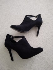 Schwarzer Stiletto Pumps Gr