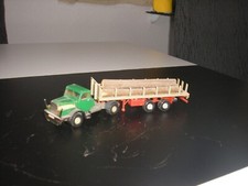 IFA H6-ZM mit Holztransport