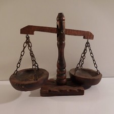 Waage Dekofigur aus Holz Vintage Handgefertigt Art Déco Design Xx France N3657