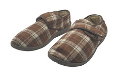 LA CONFORTAISE Hausschuhe, Klettverschluss, Braun, Gr. 44, gefüttert, NEU