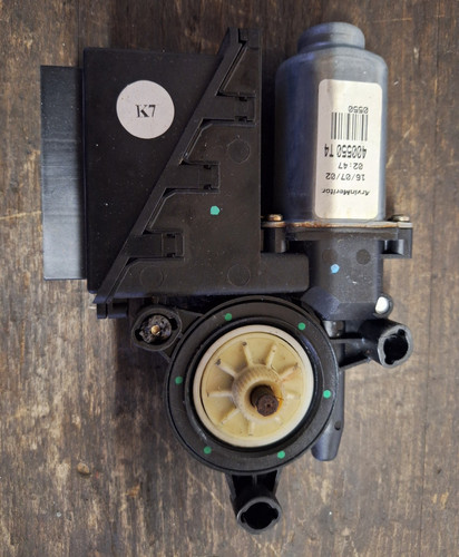 Fensterhebermotor vorn links - vorn,