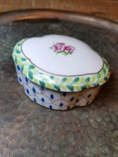 Elios kleine Pillendose