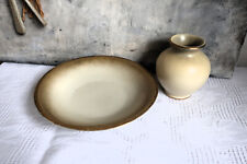 Porzellanteller und kleine