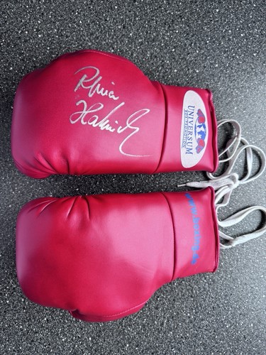Boxhandschuhe handsigniert