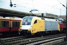 Foto Dispolok ES64U2 Taurus Siemens/K/M Bf Lichtenberg 11/2003 ca.10x15cm V3803c