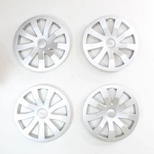 Audi A1 GB 15 Zoll Radkappen Radblenden Radzierblenden Original 82A601147 4Stk