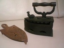 Altes Bügeleisen mit