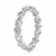 14 Karat Weißgold Ewigkeit