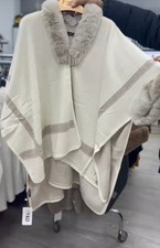 Poncho Überwurf  Umhang