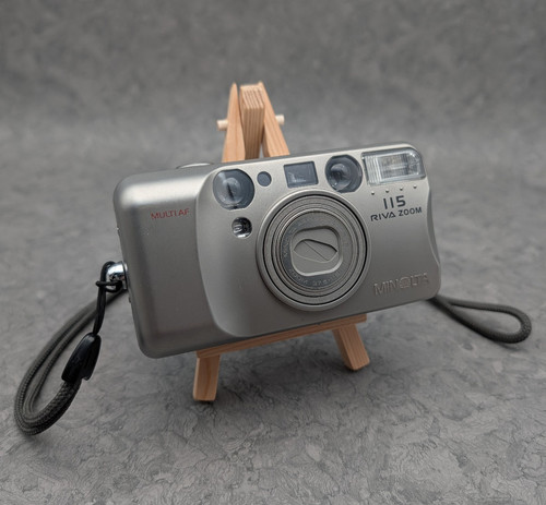Minolta riva zoom - riva, 115