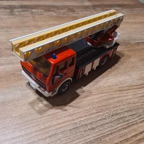 Siku 2819 feuerwehr drehleiter - feuerwehr,