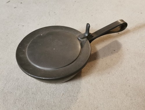 Silent butler - butler, –