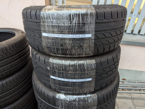 Winterreifen 205 r17 84v - 2x, 205/40