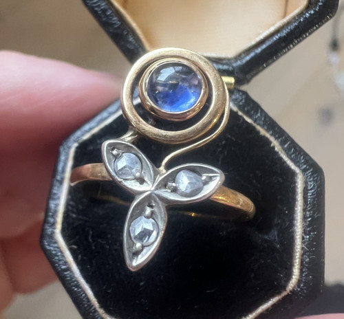 Antique art nouveau - art, gold