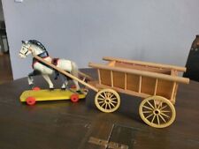 altes Ziehspielzeug, Pferd mit