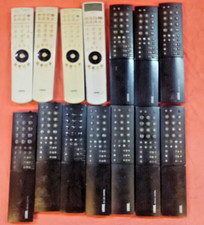 Konvolut 14 Stück Löwe Fernbedienung Control 10, 150 TV, Dialog