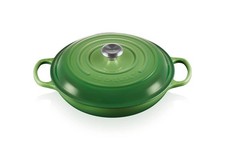 Le Creuset Signature Flacher