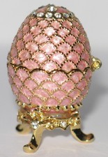 AKM-Schmuck-Ei oder Schatulle